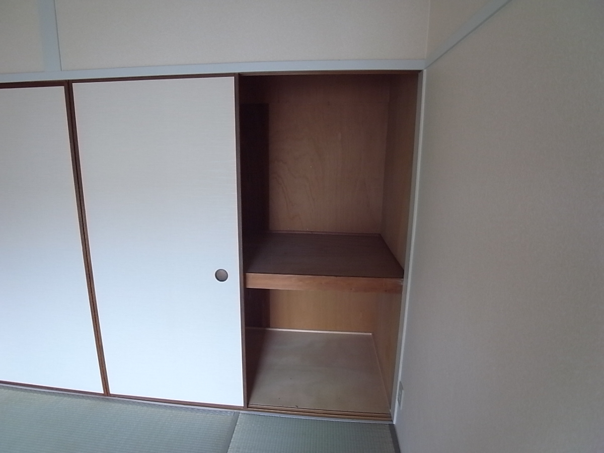 龍宝マンションの収納