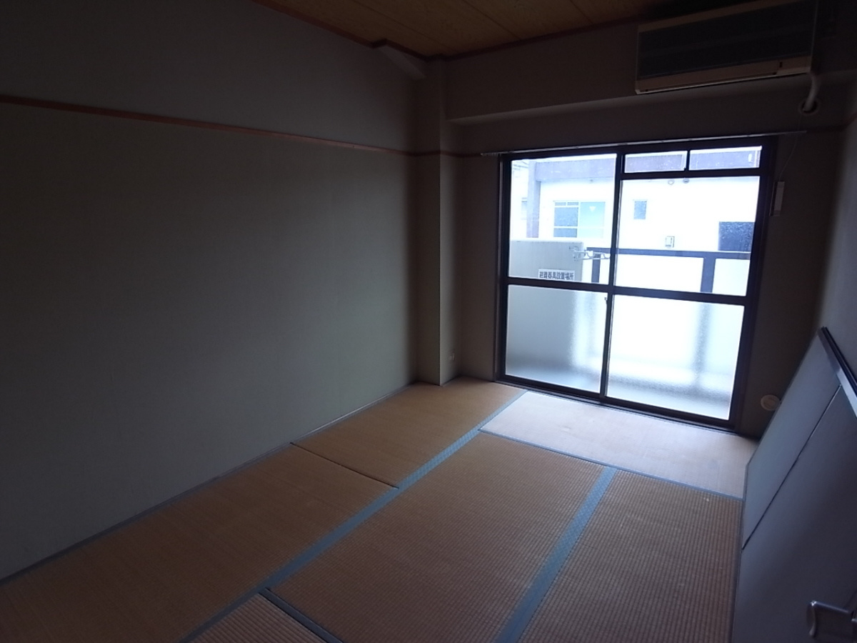 第3八幸マンションの洋室