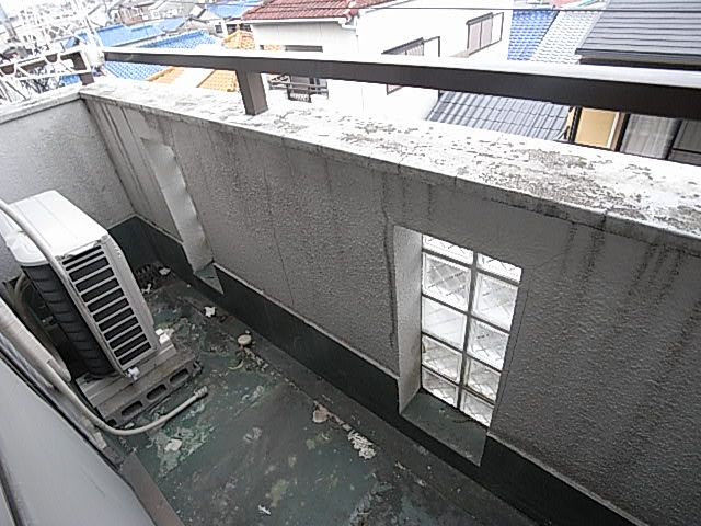リピエーノ萱島のバルコニー