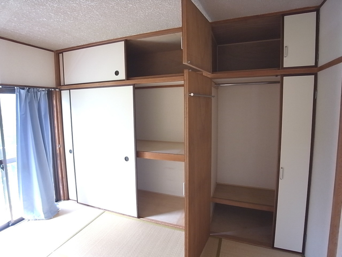 香南レジデンスの収納