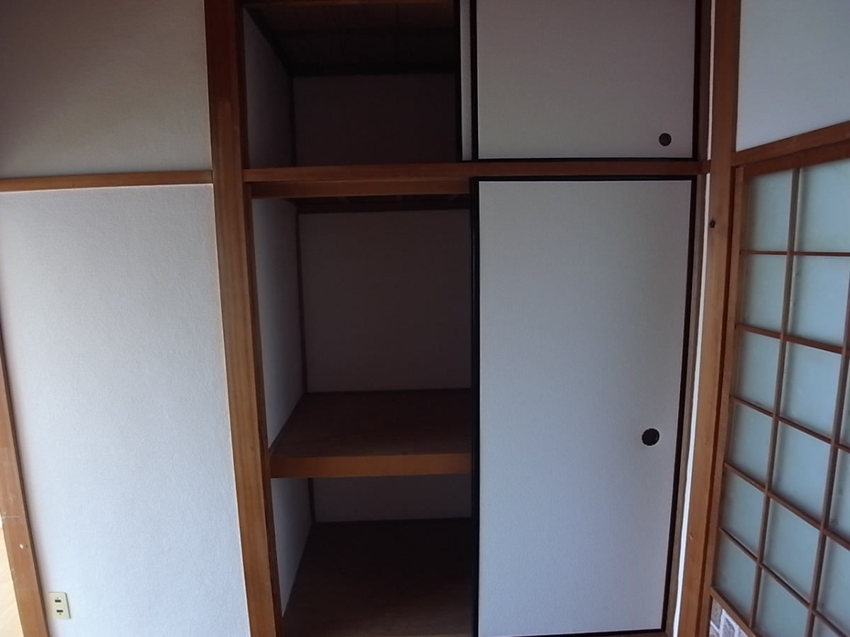 緑町マンションの収納