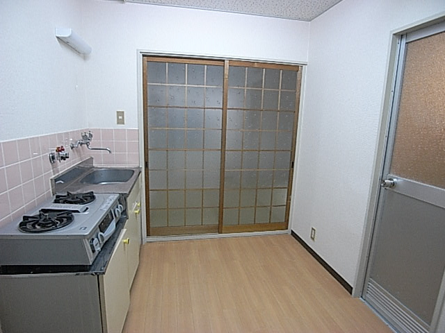 ハイツ北之町C棟のキッチン