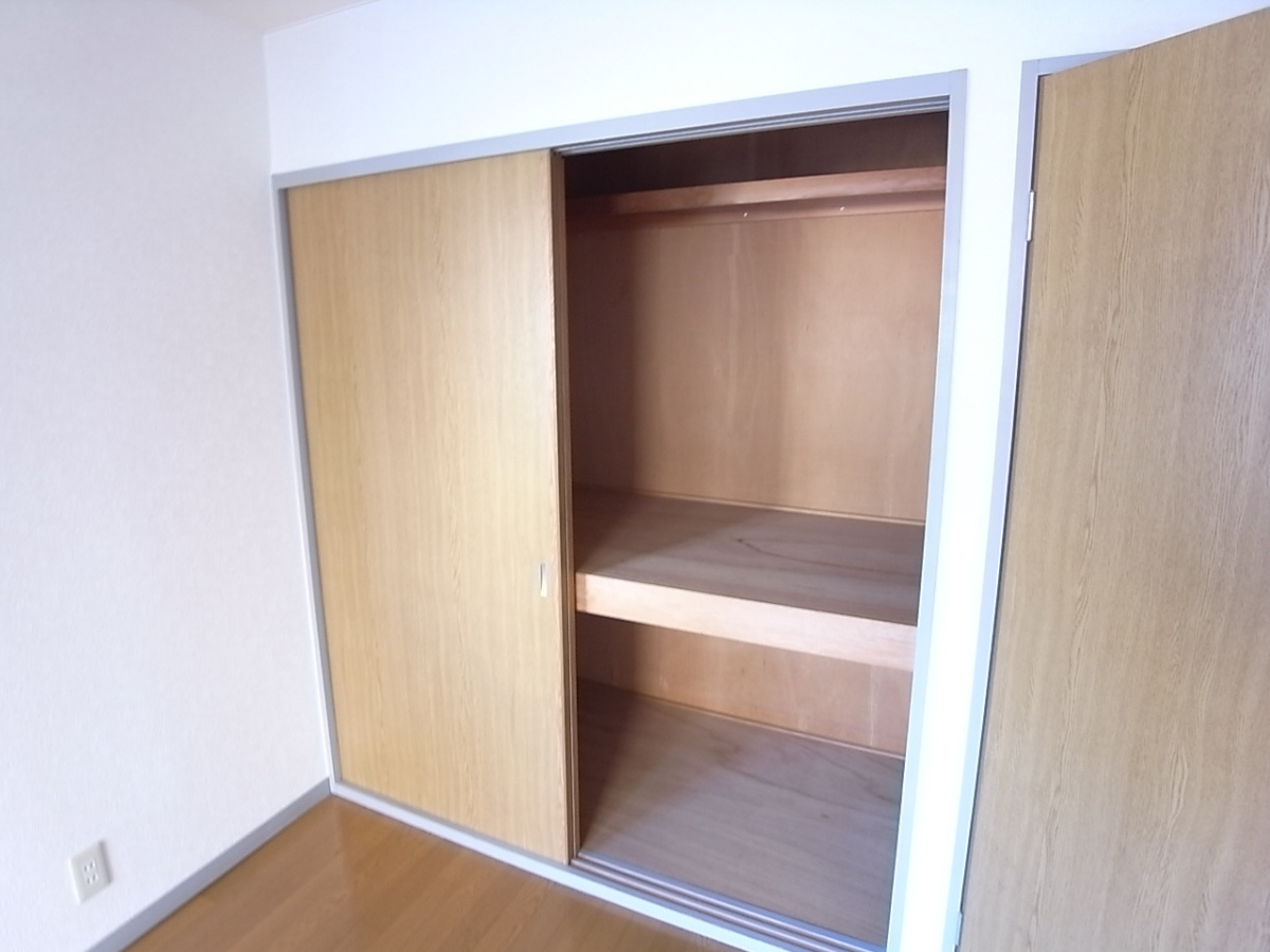 プライム高柳の収納