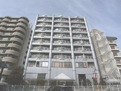 センチュリー香里園の外観