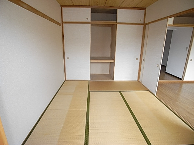 リバーサイドマンション川勝のその他