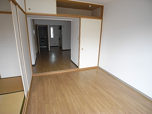 リバーサイドマンション川勝の設備