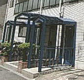 GS萱島のエントランス