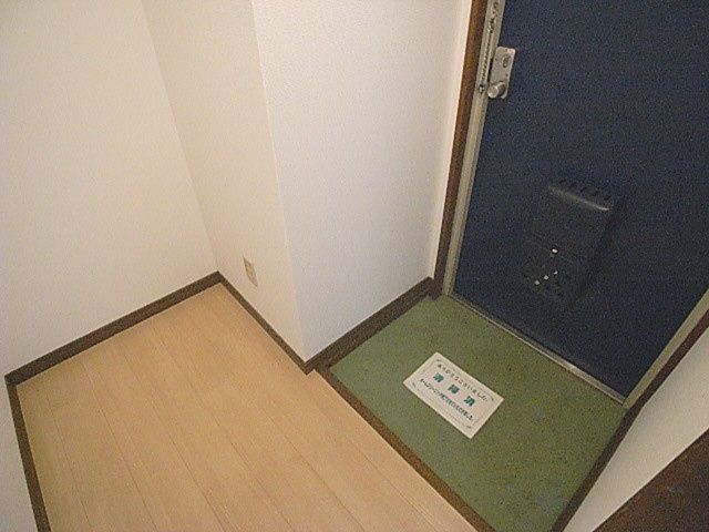 GS萱島の玄関