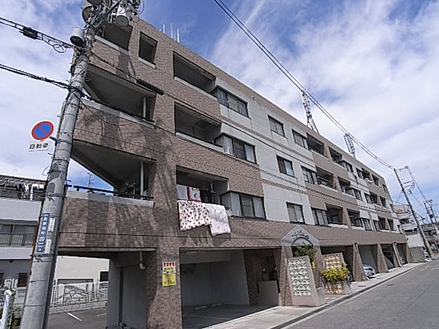 ソル・レヴェンテの外観