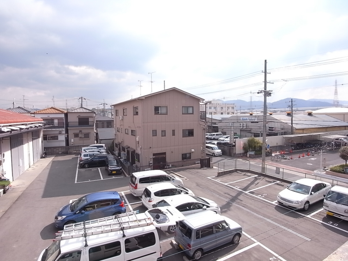 高宮マンションのエントランス