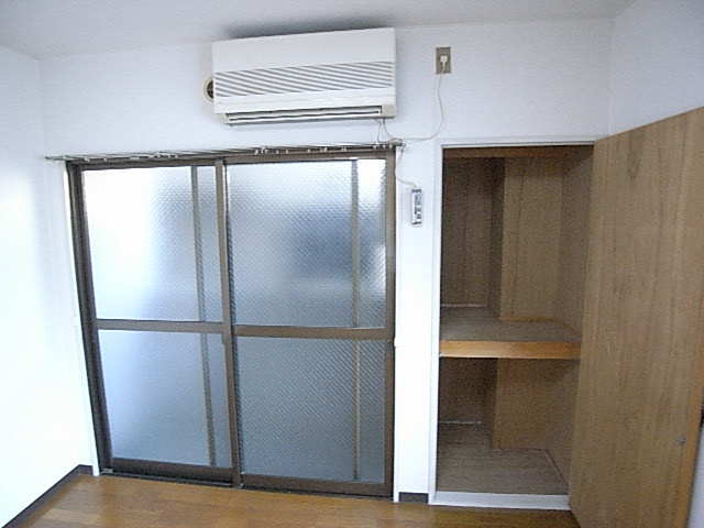 ＪＰアパートメント寝屋川の収納