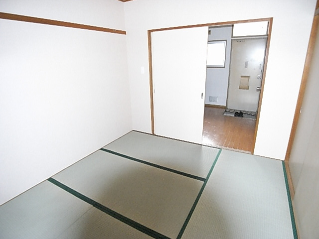 翠甲園ハイツのキッチン