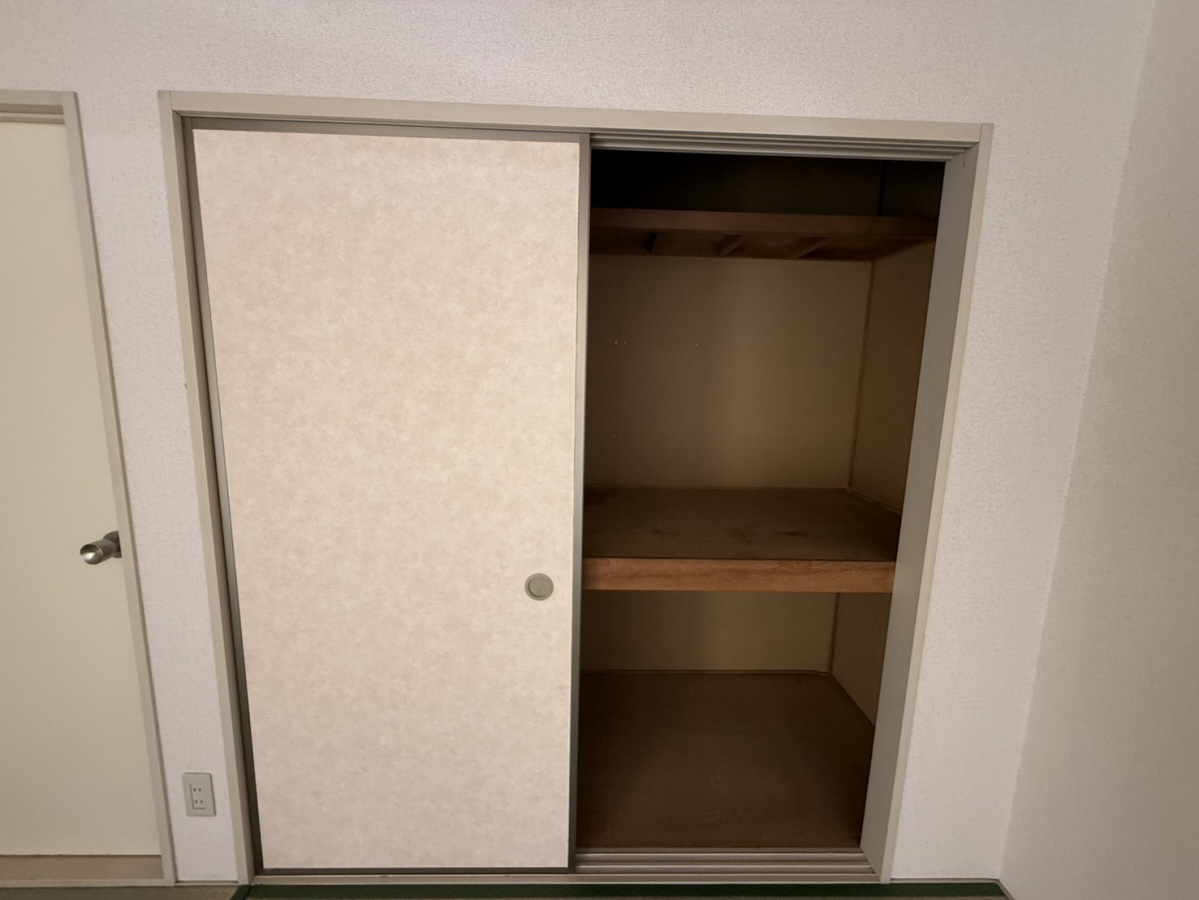 ハイツヒミコC棟の収納