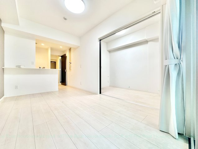 RESIDENCE TACHIBANAの居間・リビング