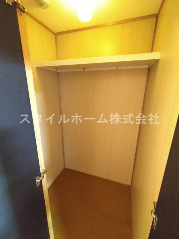 メルヴェーユの収納|別部屋写真です。