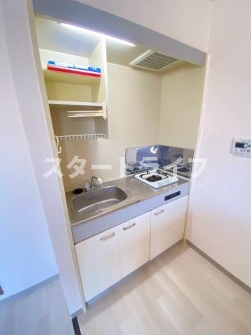 大阪市淀川区木川東２丁目の賃貸マンションのキッチン