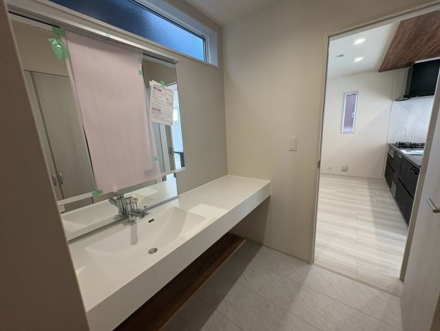 川越市寺尾　新築分譲　東武東上線『新河岸駅』徒歩22分　【寺尾小学区】の独立洗面台