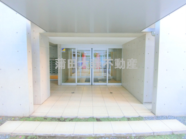L’axe大鳥居(ラグゼの外観