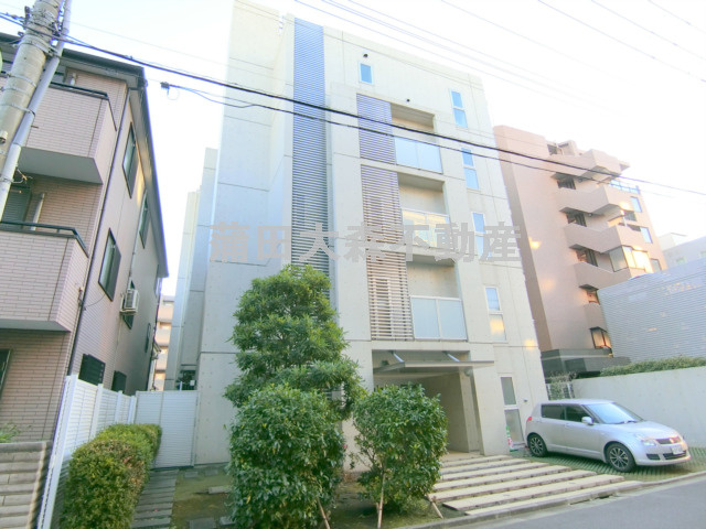 L’axe大鳥居(ラグゼの外観