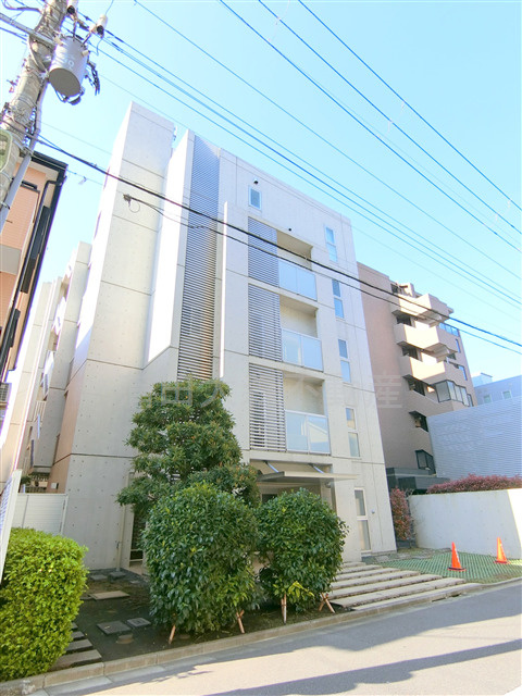 L’axe大鳥居(ラグゼの外観