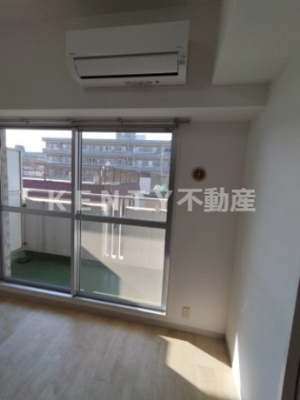 【居間・リビング】 | グレイス大森 | おしゃれな居間です