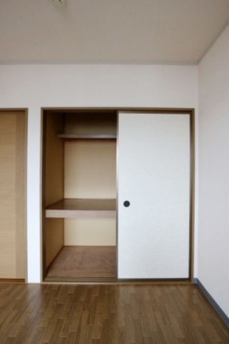 ランセ今谷　Bの収納