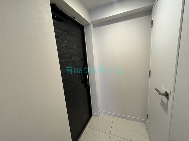 S-RESIDENCE谷町六丁目aloの玄関