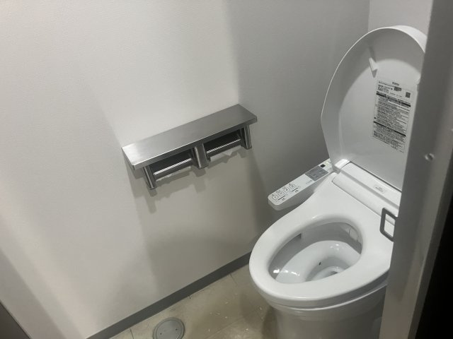 新橋エンタービル　12Fのトイレ