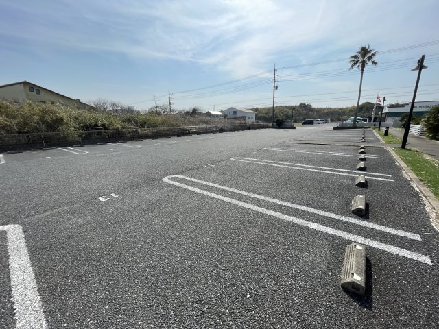 サーフビレッジKAIの駐車場
