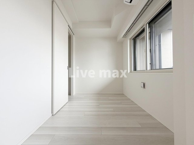 【洋室】シーズンフラッツ町屋
