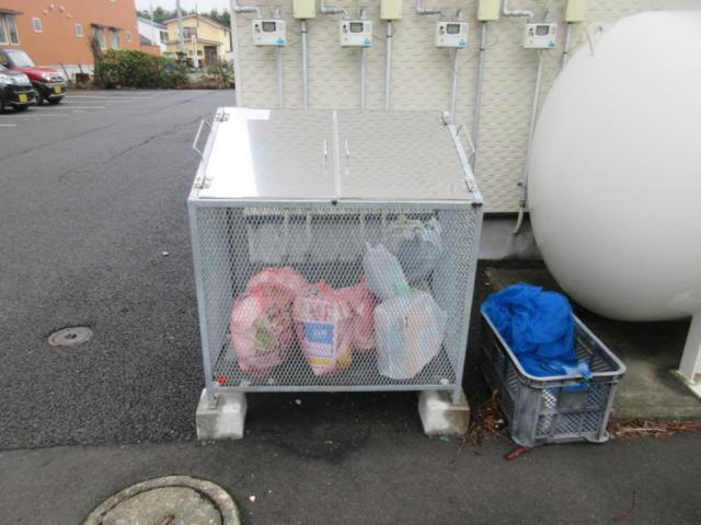mana graceのその他