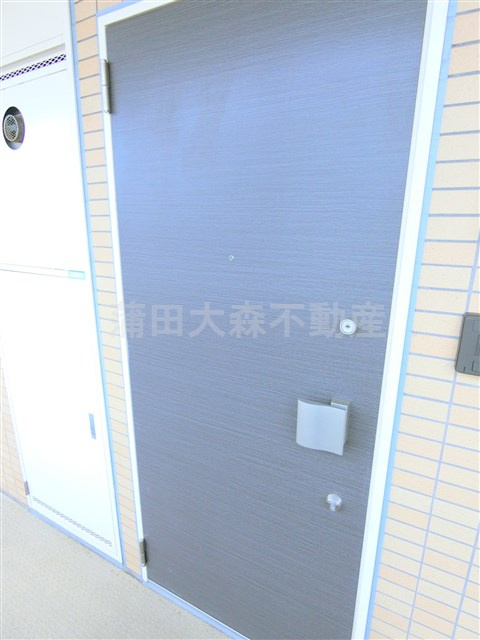 メインステージ蒲田Ⅲの玄関