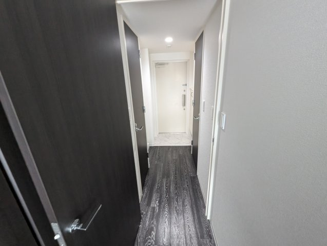 ONLYONE塚本の玄関