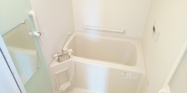 レオネクストＲＥＶＥの浴室