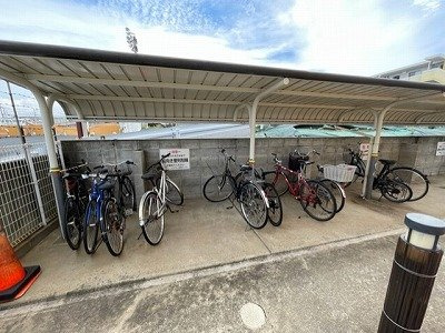 レオパレスＫ・Ｓアグリ壱番館のその他|駐輪場