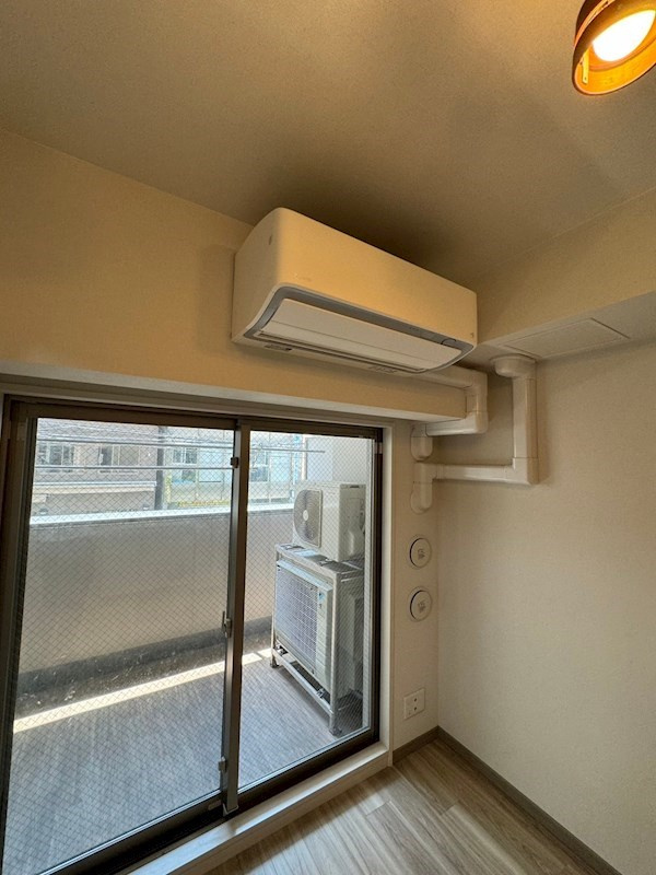 プレサンスロジェ堺筋本町の設備
