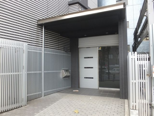 パークアクシス高田馬場のエントランス