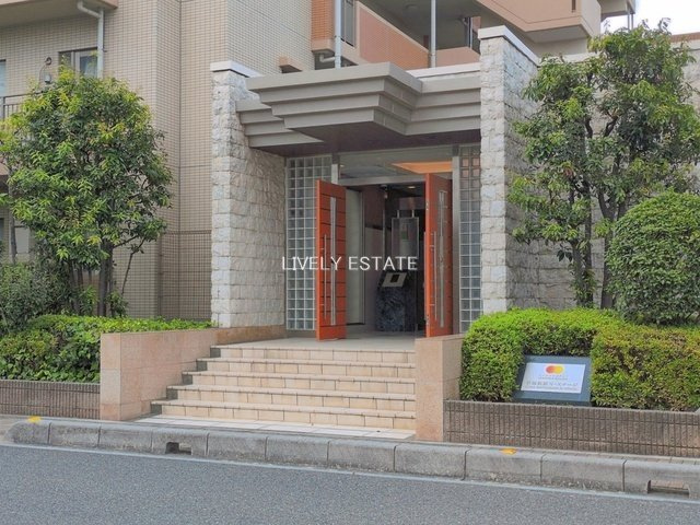 リーデンススクエア草加松原N-Stage