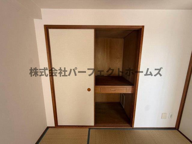 ふぁみーゆ寝屋川セントラルパークA棟の収納|大きなスペースがあり、収納には困りません