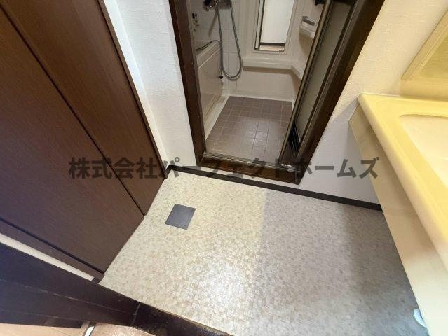 ふぁみーゆ寝屋川セントラルパークA棟の洗面所|使いやすい洗面所です