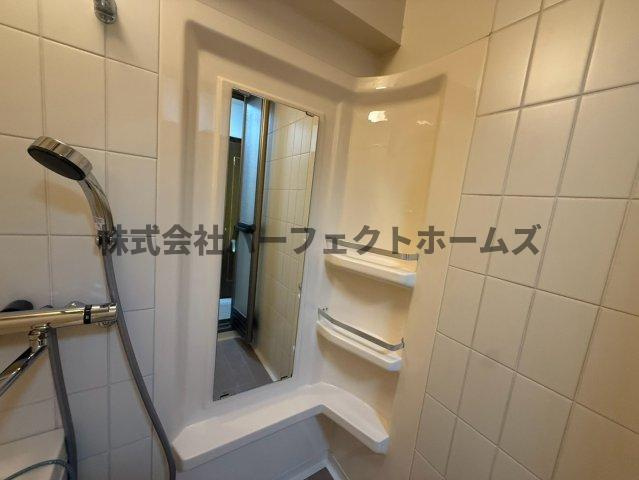 ふぁみーゆ寝屋川セントラルパークA棟の浴室|きれいなお風呂です