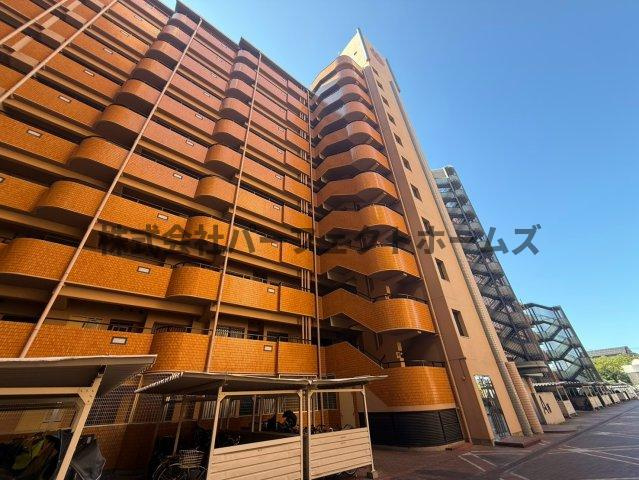 ふぁみーゆ寝屋川セントラルパークA棟の外観|物件の外観です