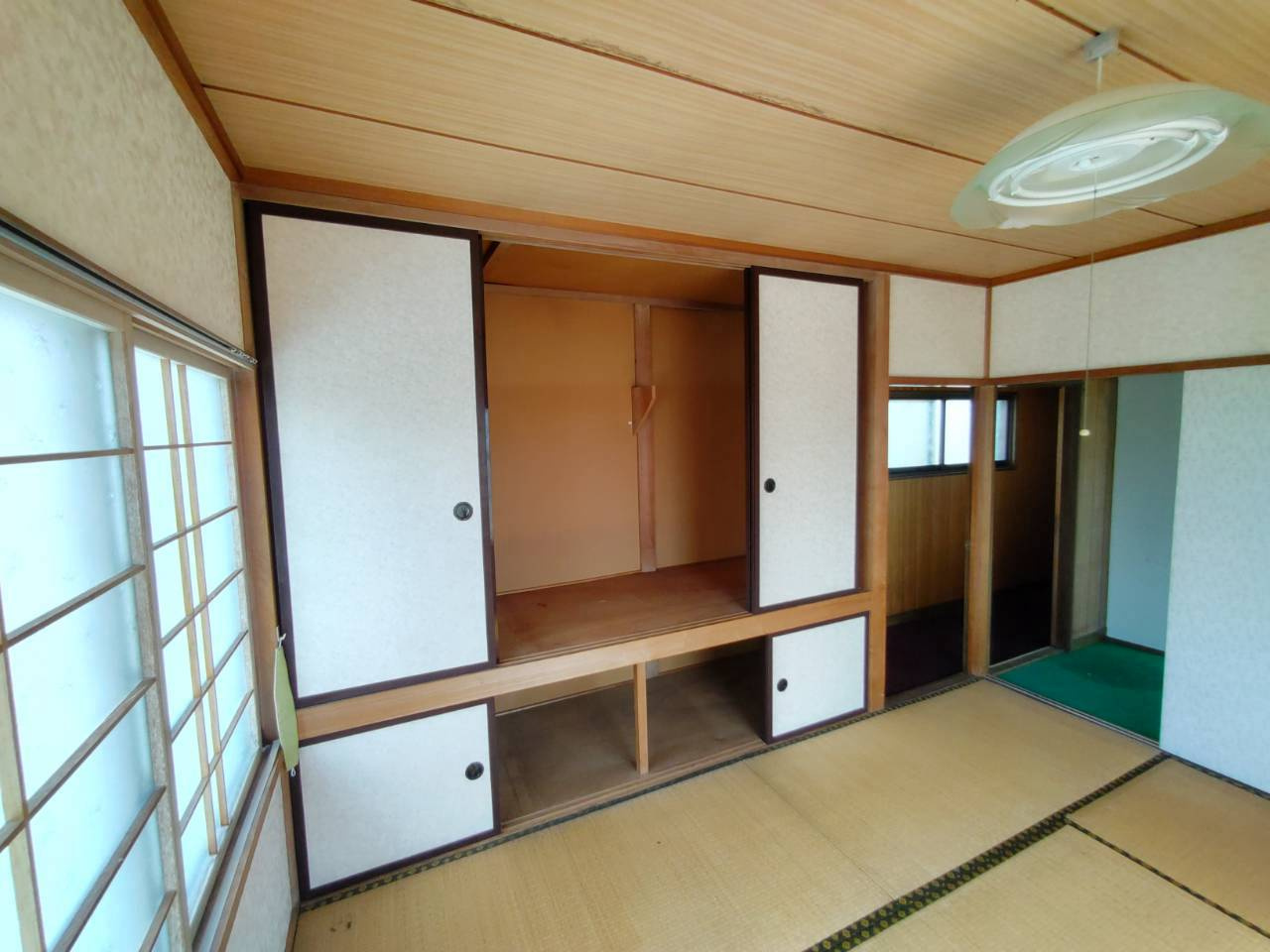 興津2丁目中古住宅の和室