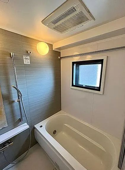 AXAS墨田アジールコートの浴室