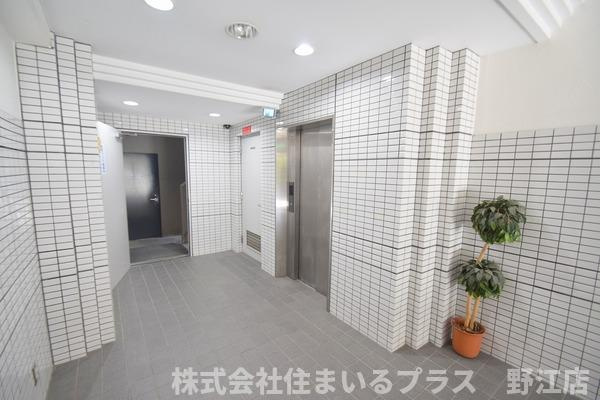 サンシード城東のロビー