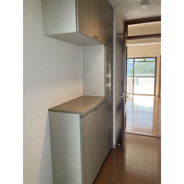 シティマンション赤池の玄関
