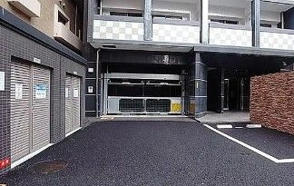 レジデンシャルヒルズアネックススイート　平尾小学校区の駐車場|レジデンシャルヒルズアネックススイート
