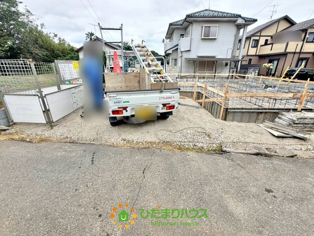 蓮田黒浜第8　新築一戸建て　リーブルガーデンの駐車場