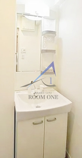 グランパーク東京EASTの洗面所|洗面台です。