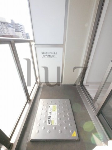 リヴシティ川崎のバルコニー